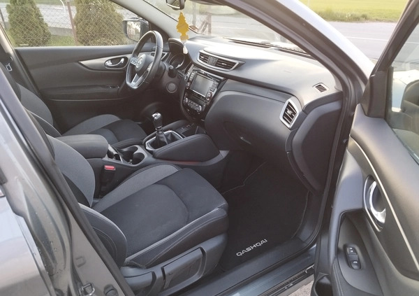 Nissan Qashqai cena 44900 przebieg: 76000, rok produkcji 2018 z Kępno małe 254